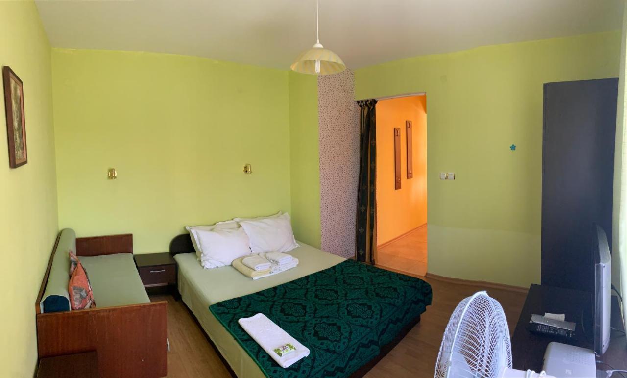 Guest House “Olesya” Obzor Esterno foto