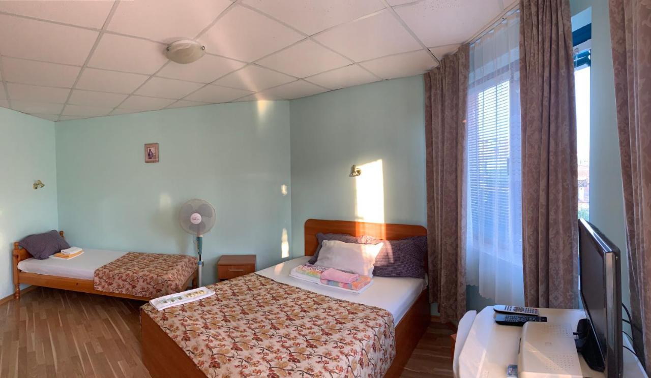 Guest House “Olesya” Obzor Esterno foto